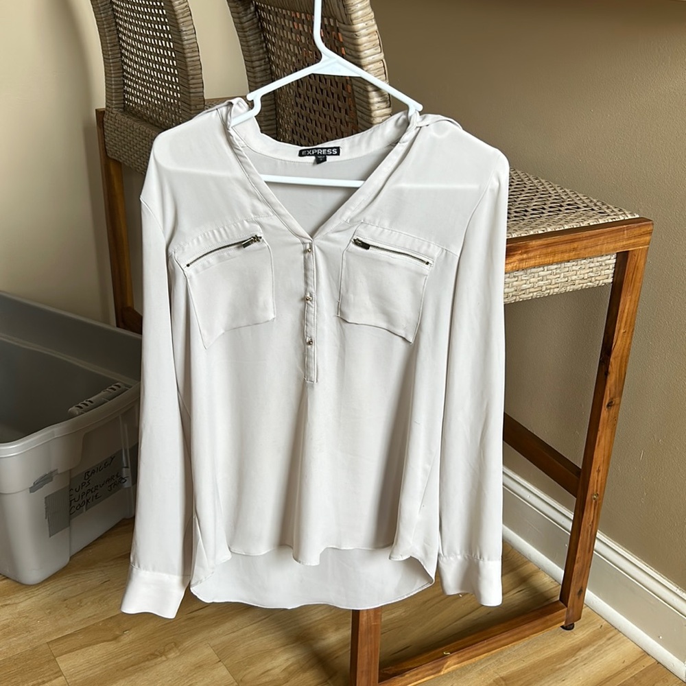 Cream/tan blouse